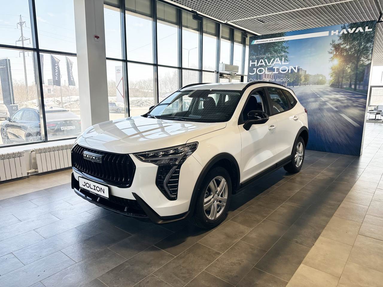 Haval JOLION | Рестайлинг 2 Оптимум 1,5T полный привод робот. 26 г.в. 26 м.г.