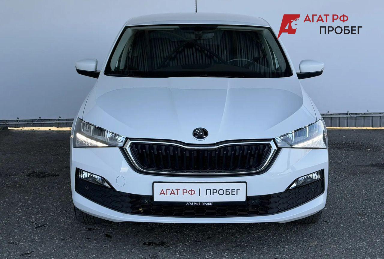 ŠKODA Rapid — фото 2