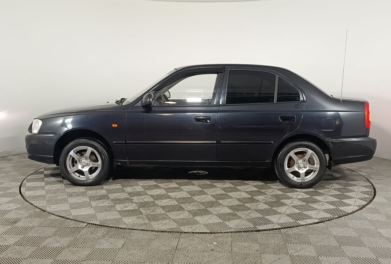 Hyundai Accent — фото 4