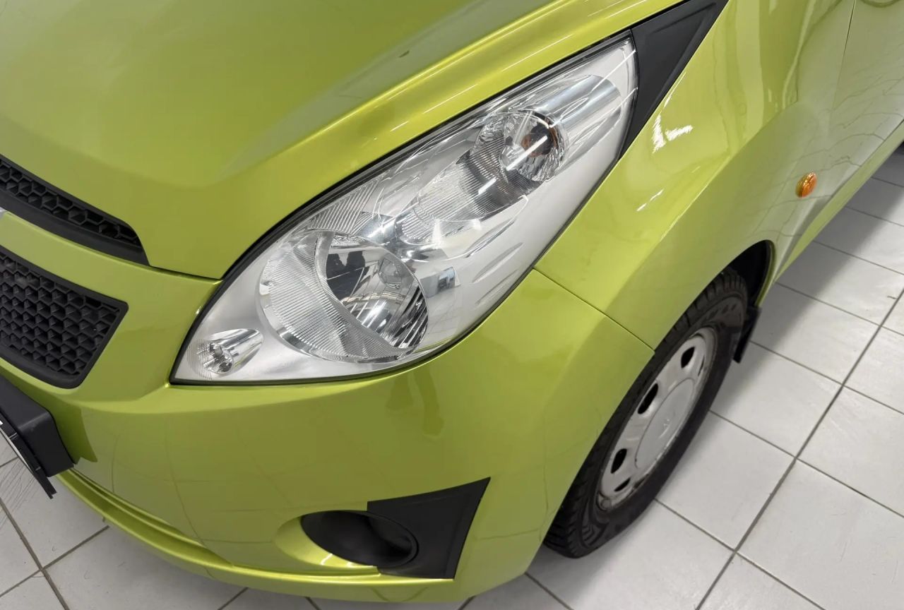 Chevrolet Spark — фото 5