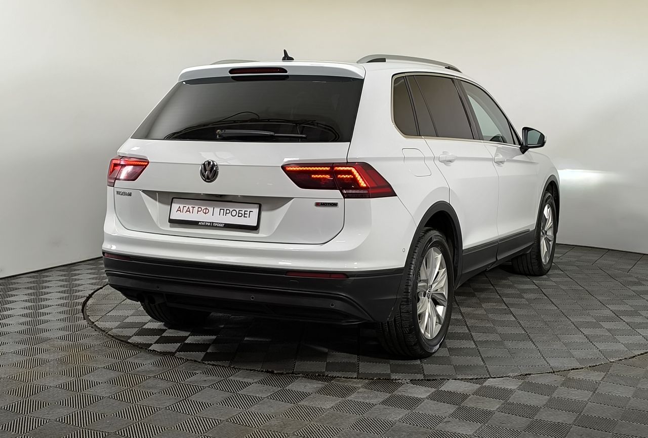 Volkswagen Tiguan — фото 4