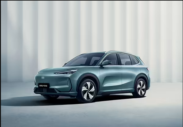 Электромобиль Geely EX5 прошёл испытания по скоростному маневрированию в Испании