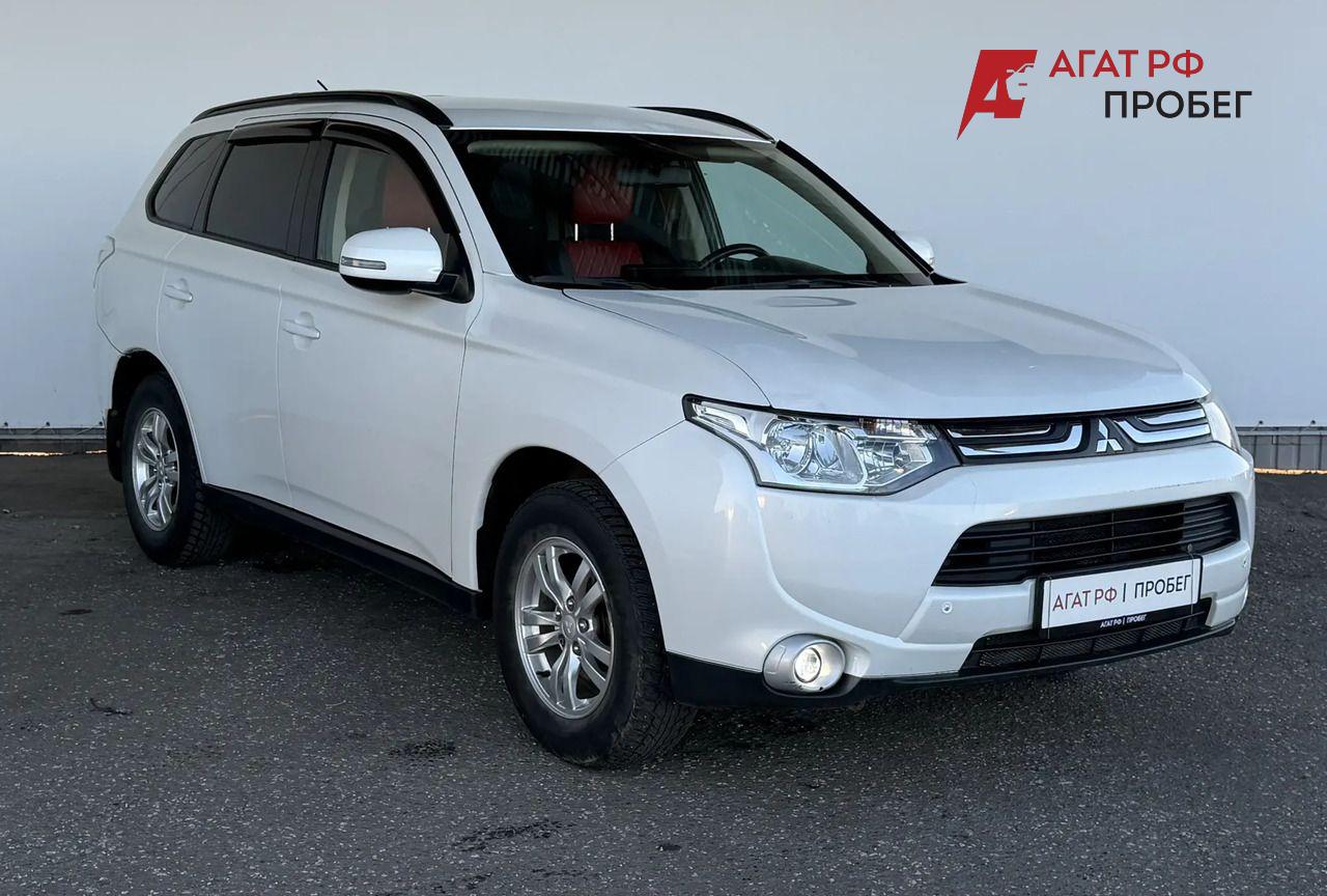 Mitsubishi Outlander — фото 3