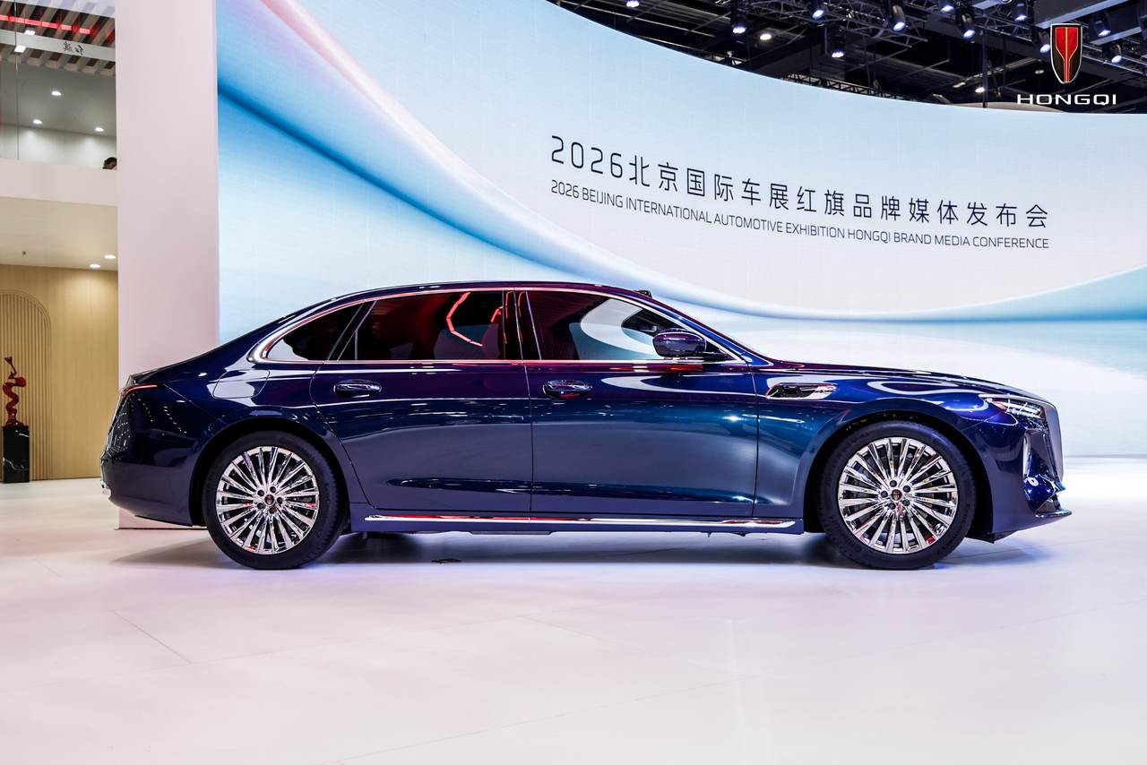 Пять моделей HONGQI и новые технологии FAW на Всемирной конференции по интеллектуальным подключенным автомобилям 2026