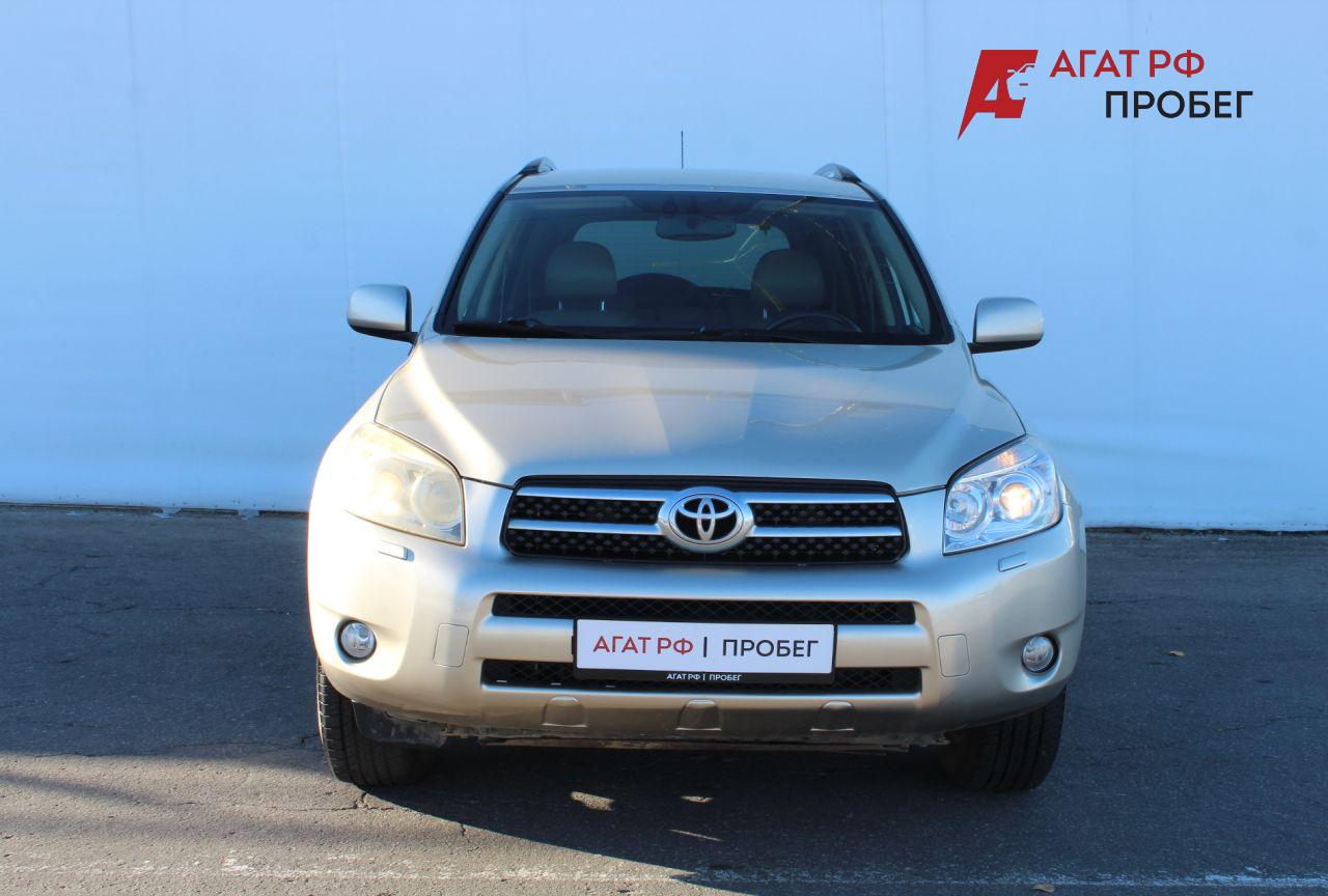 Toyota RAV 4 — фото 2