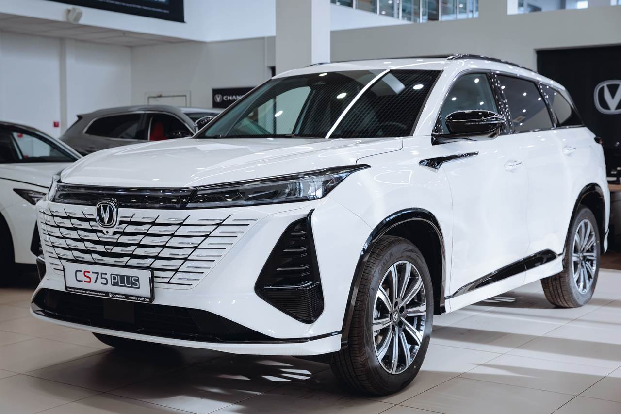 Changan CS75PLUS III 1.5T AT Comfort 2WD 24PY