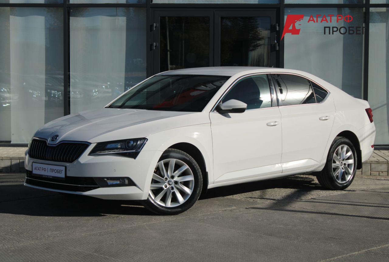 ŠKODA Superb — фото 1