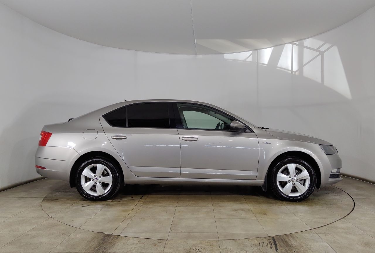 ŠKODA Octavia — фото 4