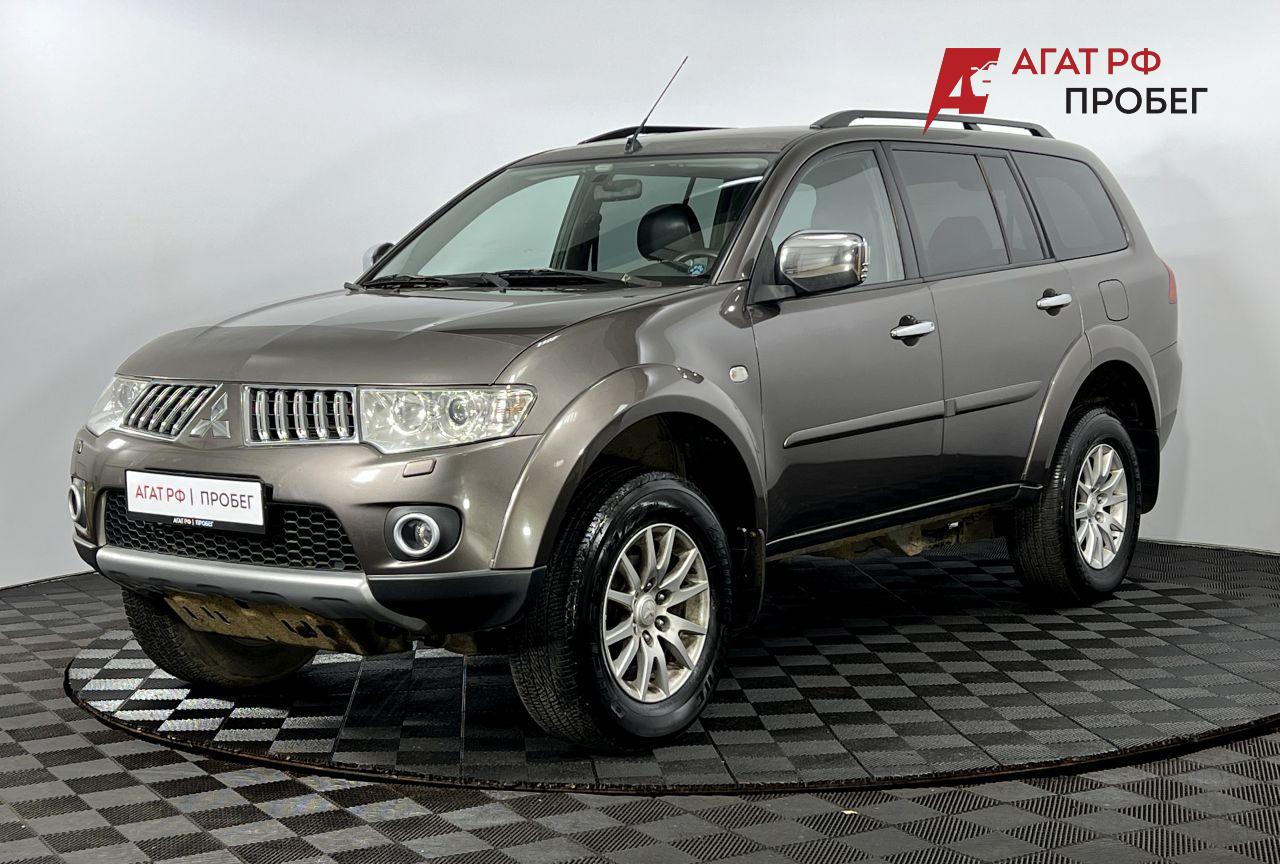 Mitsubishi Pajero Sport — фото 1
