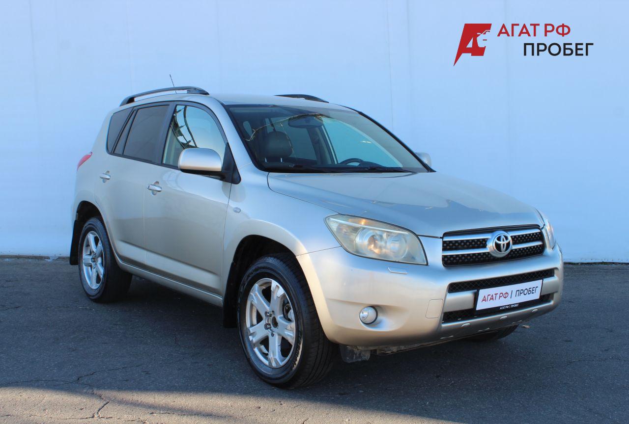 Toyota RAV 4 — фото 3
