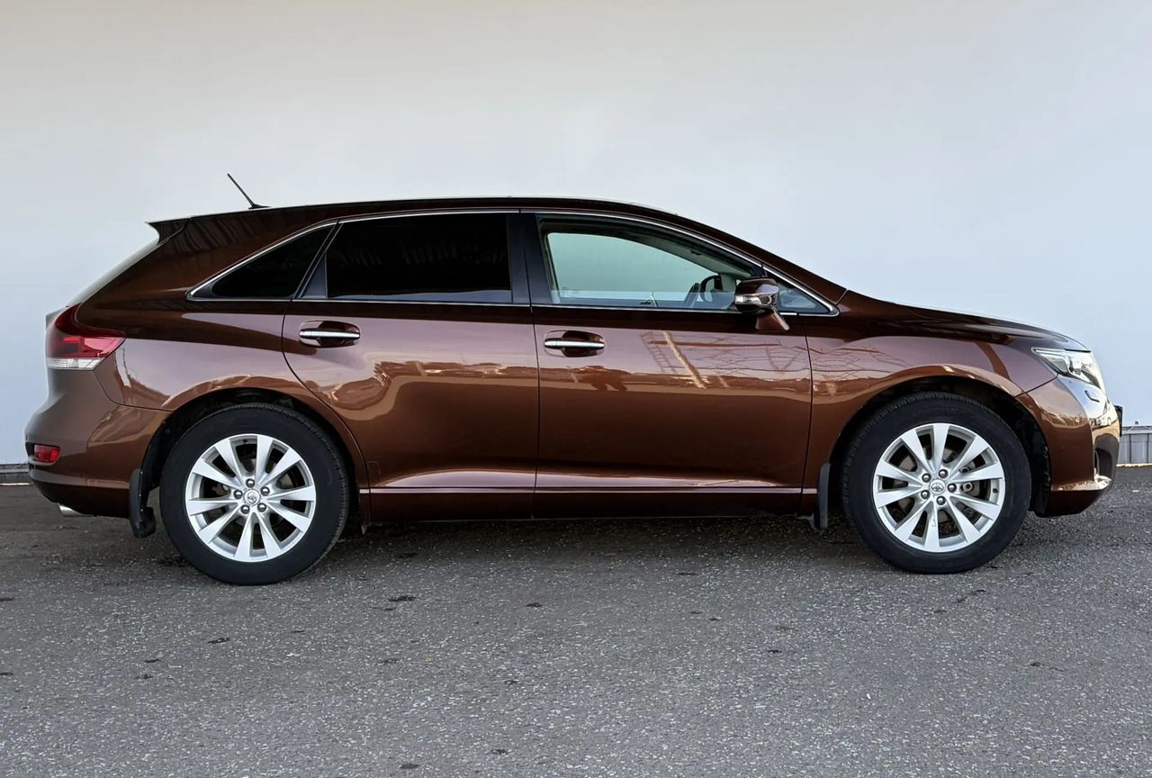 Toyota Venza — фото 4