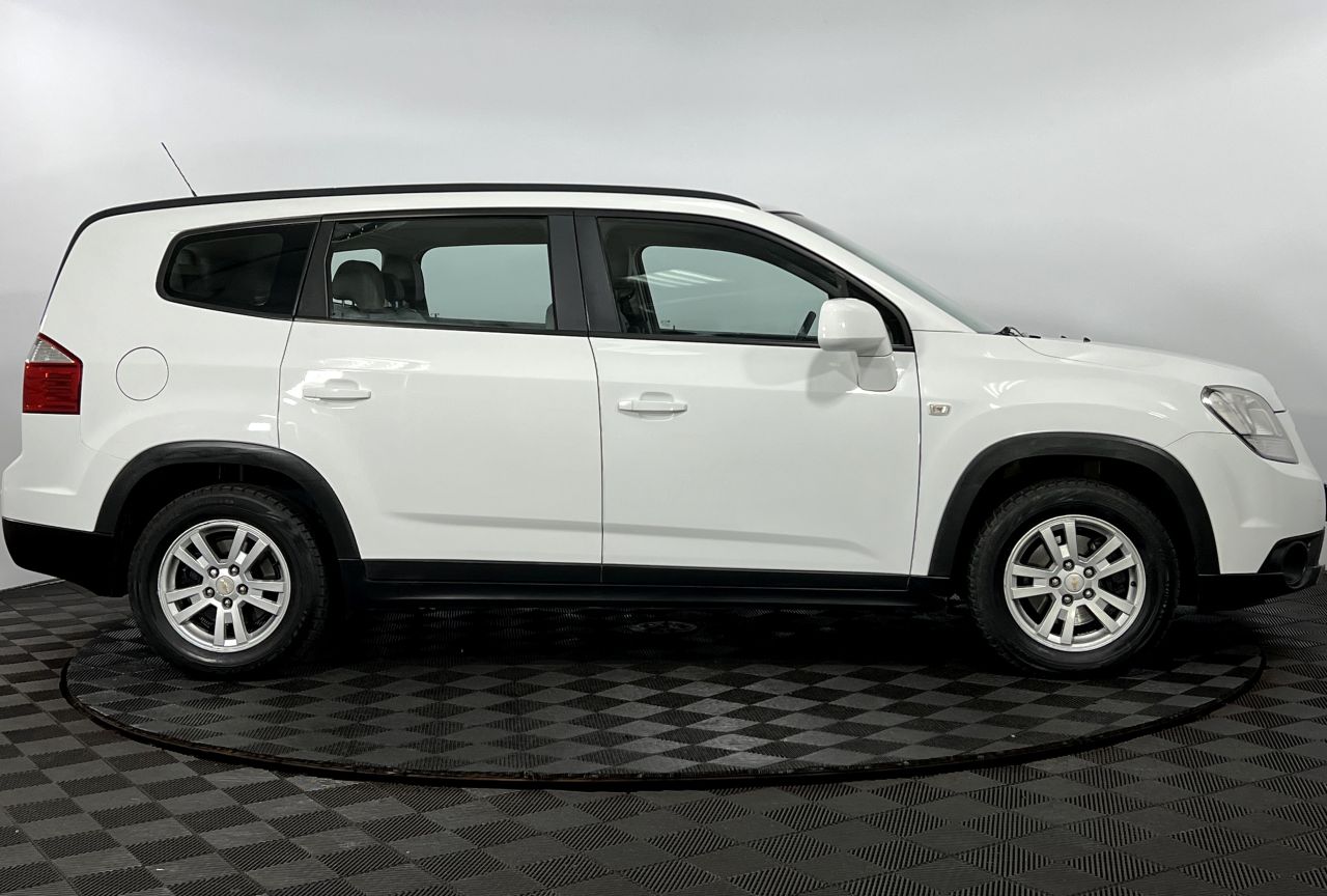 Chevrolet Orlando — фото 5