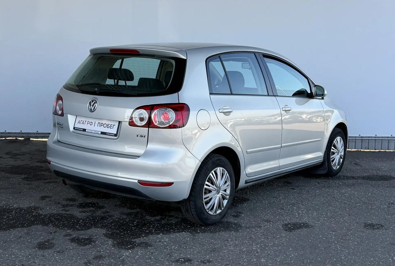Volkswagen Golf — фото 5
