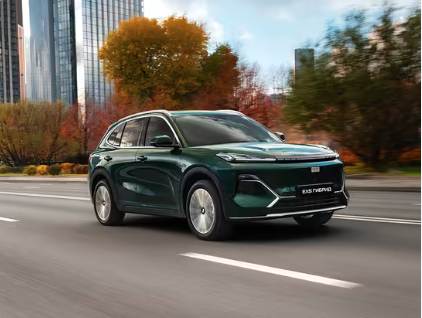 Geely EX5 Гибрид стал победителем премии «ТОП-5 АВТО»