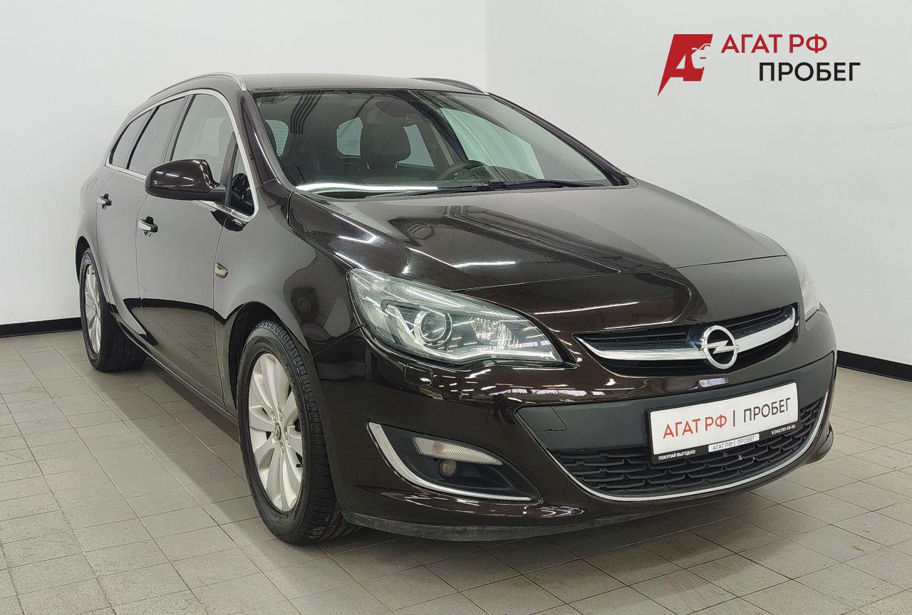 Opel Astra — фото 1