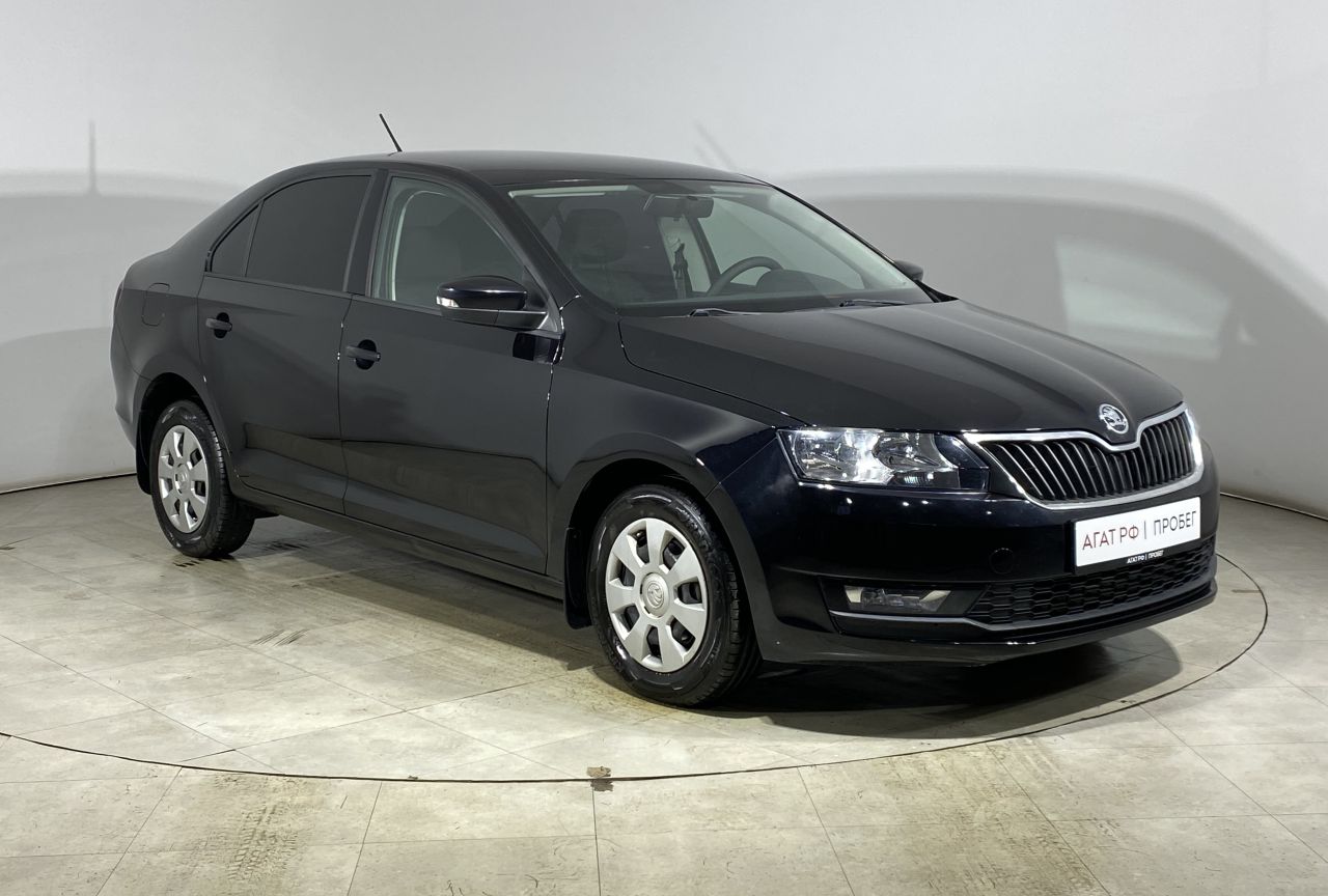 ŠKODA Rapid — фото 4