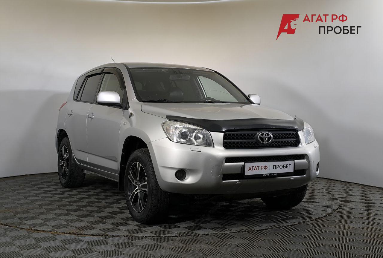 Toyota RAV 4 — фото 3