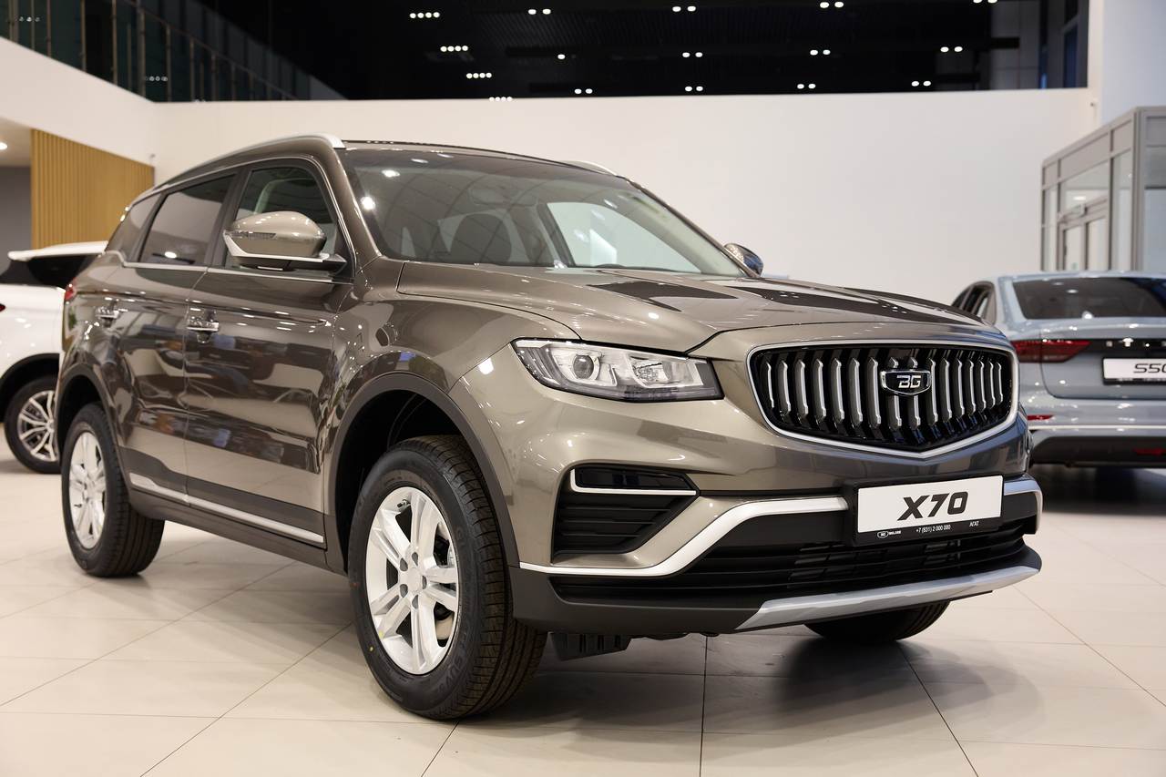Belgee X70 FL Актив / Active 1.5T передний привод 6АКП (150 л.с.)