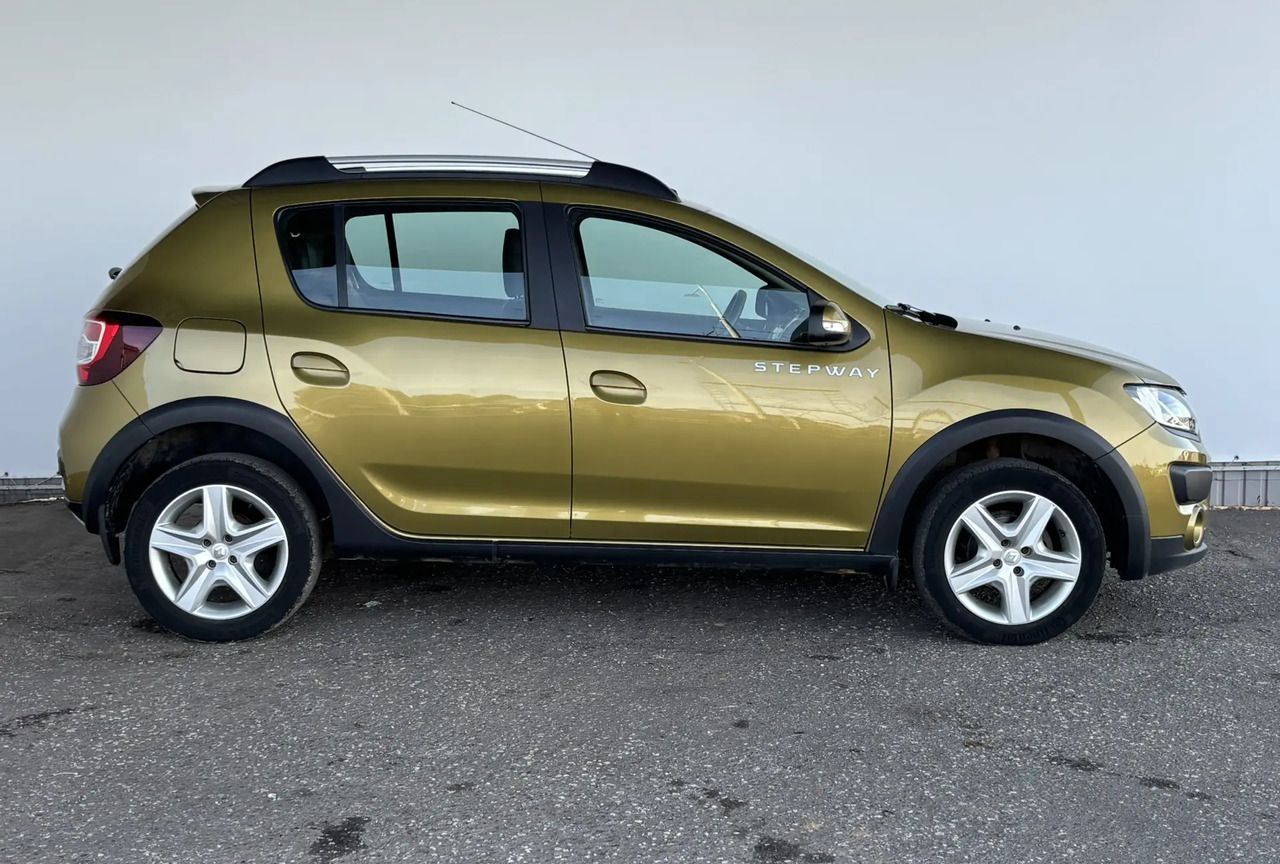 Renault Sandero Stepway — фото 4