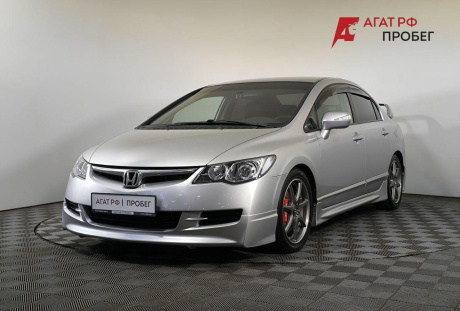 Honda Civic 2008 года с пробегом 241 211 км