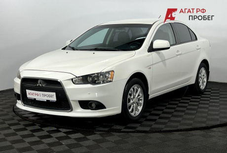 Mitsubishi Lancer 2013 года с пробегом 199 678 км