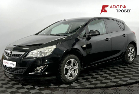 Opel Astra 2011 года с пробегом 220 001 км
