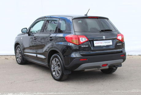 Suzuki Vitara 2015 года с пробегом 86 216 км, фото 5