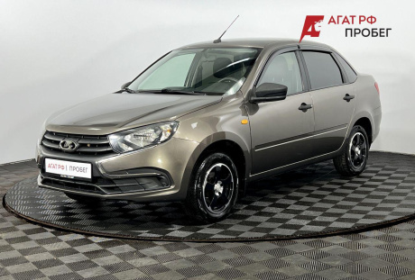 LADA Granta седан 2019 года с пробегом 106 666 км