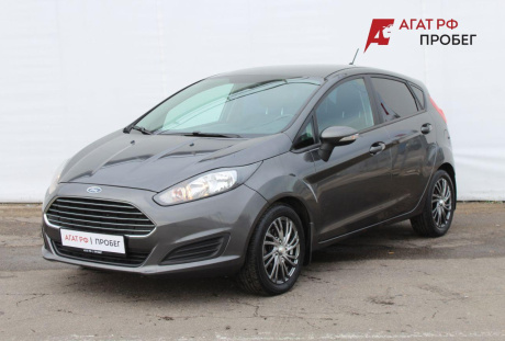 Ford Fiesta 2017 года с пробегом 75 999 км