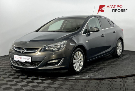 Opel Astra 2014 года с пробегом 117 679 км