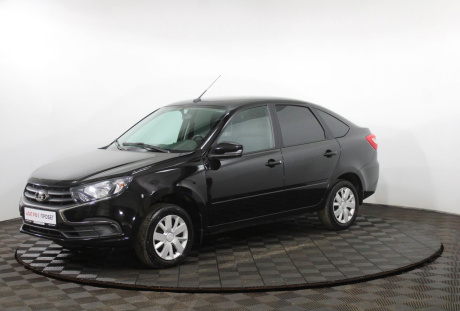 LADA Granta лифтбек 2023 года с пробегом 61 700 км