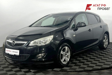 Opel Astra 2011 года с пробегом 220 001 км