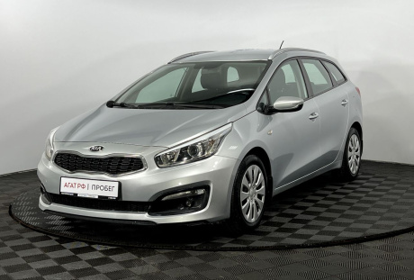 Kia Cee'd 2015 года с пробегом 97 142 км