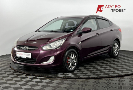 Hyundai Solaris 2012 года с пробегом 207 049 км