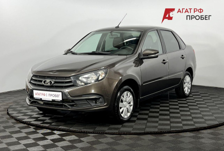LADA Granta седан 2022 года с пробегом 61 884 км