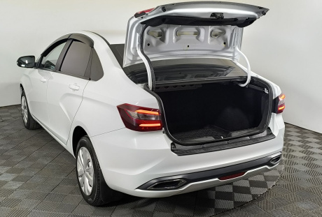 LADA Vesta 2023 года с пробегом 81 188 км, фото 13