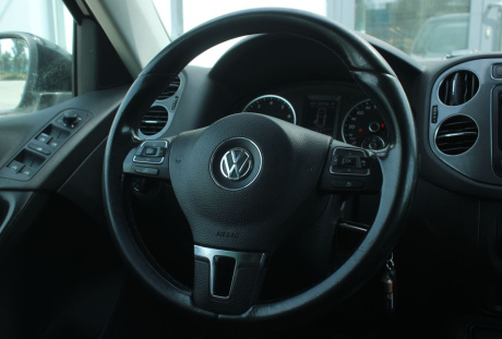 Volkswagen Tiguan 2012 года с пробегом 166 449 км, фото 17