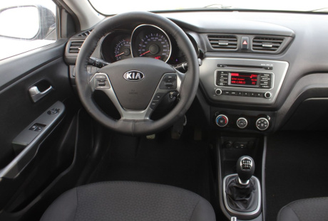Kia Rio 2016 года с пробегом 72 529 км, фото 16