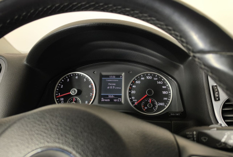 Volkswagen Tiguan 2012 года с пробегом 201 635 км, фото 7