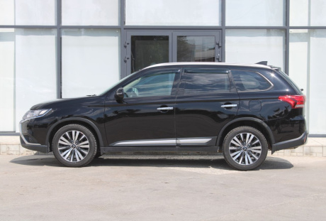 Mitsubishi Outlander 2019 года с пробегом 68 018 км, фото 8