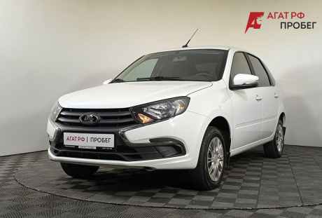LADA Granta седан 2023 года с пробегом 38 357 км