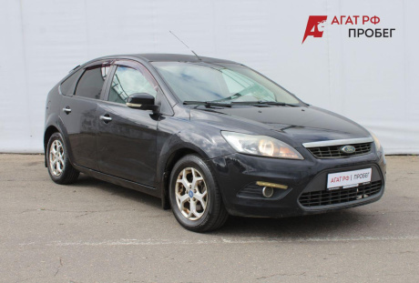 Ford Focus 2011 года с пробегом 175 680 км, фото 3