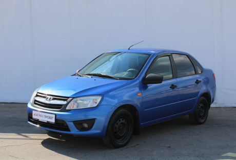 LADA Granta седан 2016 года с пробегом 150 617 км
