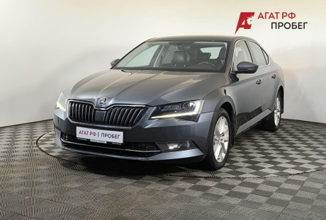 ŠKODA Superb 2017 года с пробегом 115 664 км