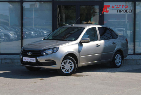 LADA Granta седан 2022 года с пробегом 99 070 км
