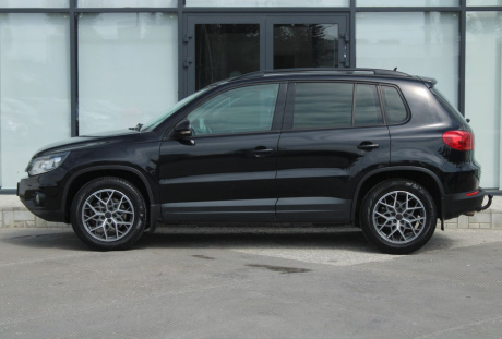 Volkswagen Tiguan 2012 года с пробегом 166 449 км, фото 8