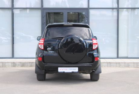 Toyota RAV 4 2012 года с пробегом 210 279 км, фото 6