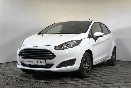 Ford Fiesta 2018 года с пробегом 118 960 км