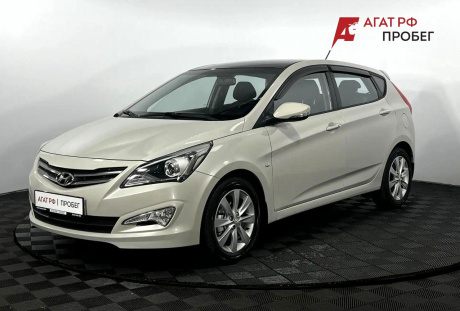 Hyundai Solaris хэтчбек 2014 года с пробегом 17 852 км