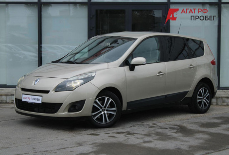 Renault Scenic 2009 года с пробегом 223 512 км